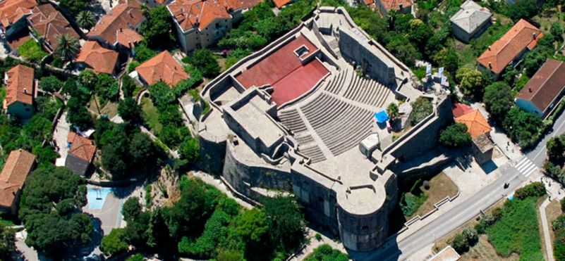 A Film about Herceg Novi and Kanli Tower History to Attract Tourists 2