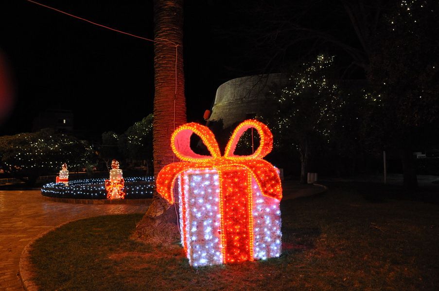 Christmas Decorations Kotor 2