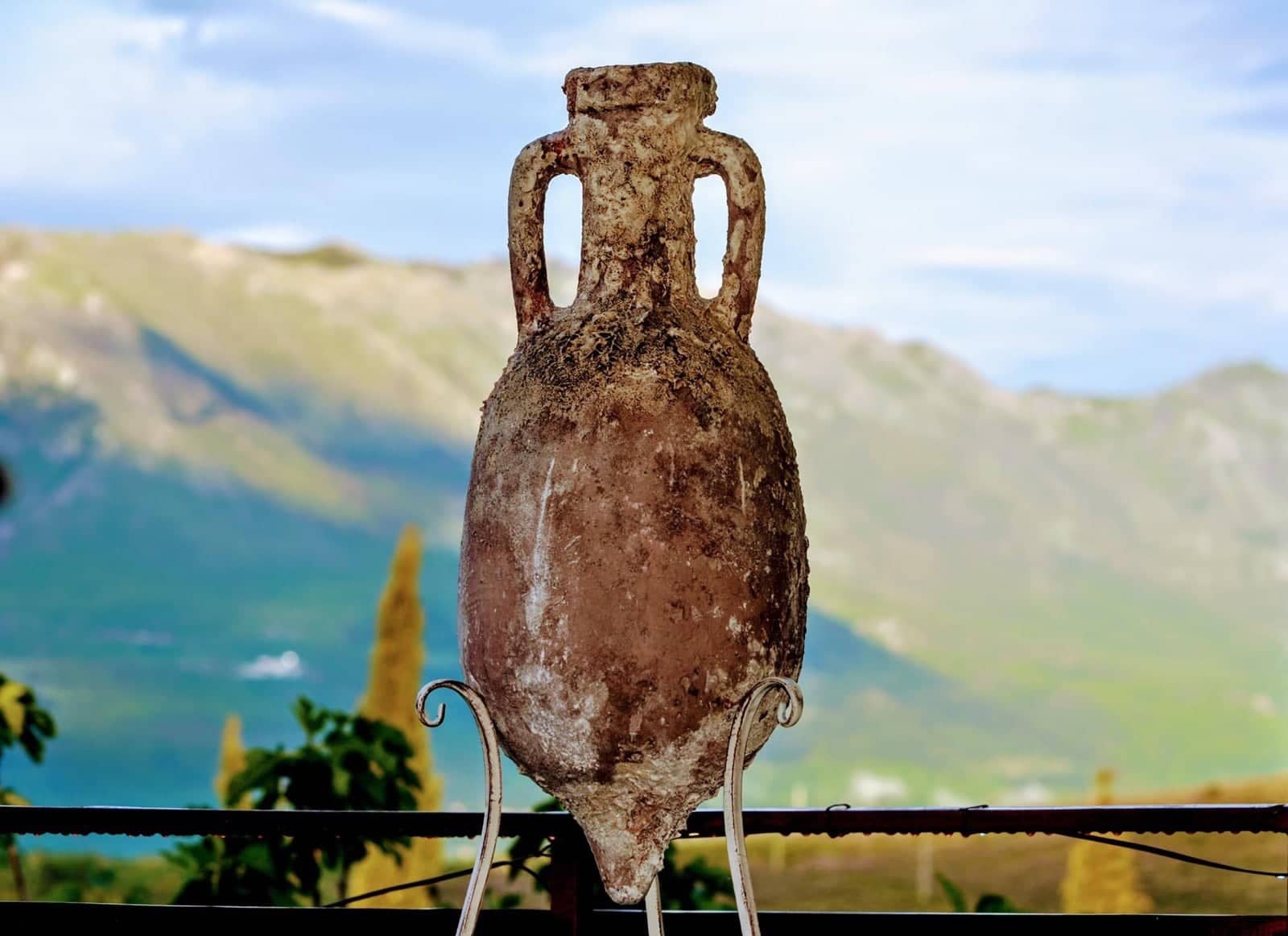 amphorae