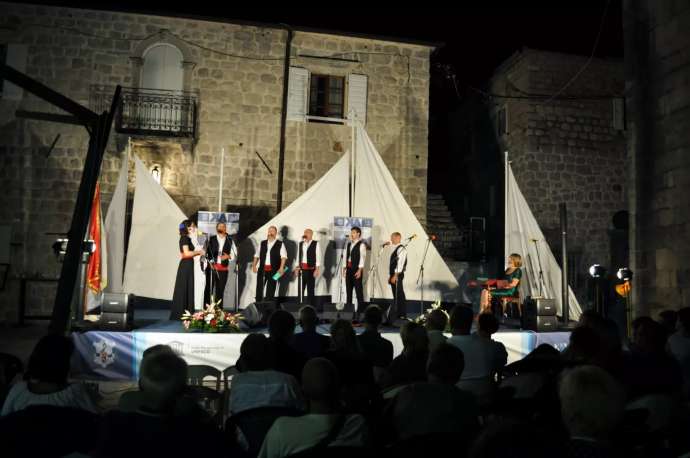 Perast International Klapa Festival 2016